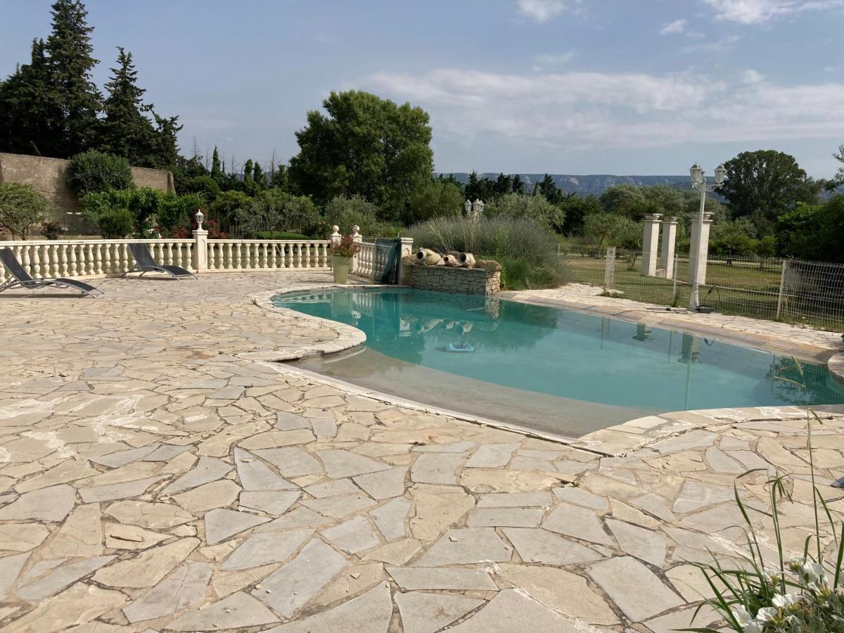 Auberge Les Olivades Mallemort Esterno foto